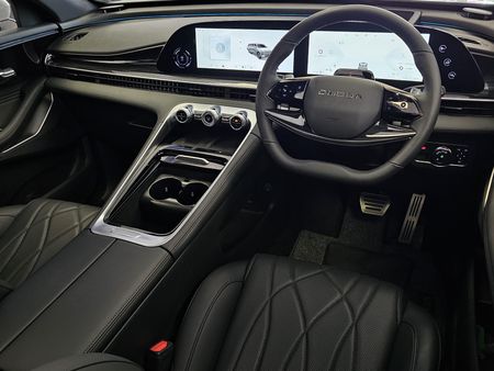 2025-Omoda-C9-20T-Explore-AWD_7