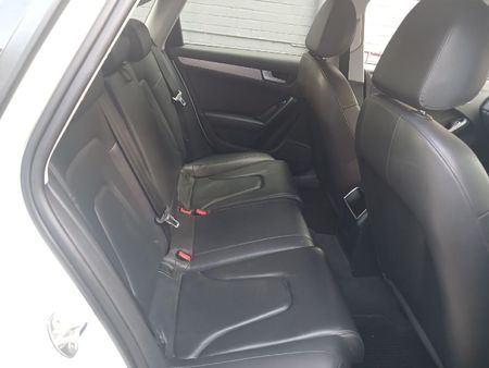 2013-Audi-A4-20-TDI-S-Auto_9