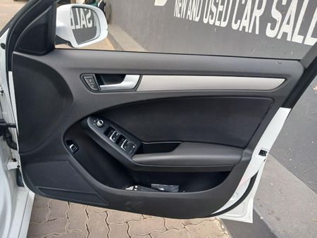 2013-Audi-A4-20-TDI-S-Auto_10