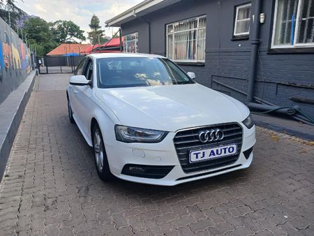 2013-Audi-A4-20-TDI-S-Auto_2