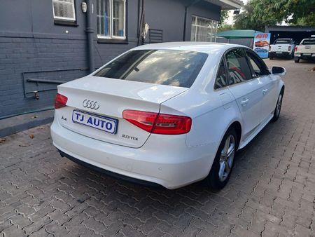2013-Audi-A4-20-TDI-S-Auto_5