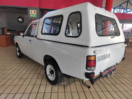 2006-Nissan-1400-Champ_11