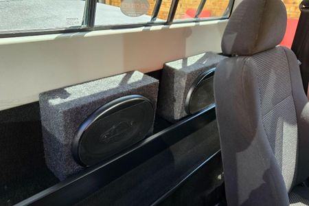 2010-Ford-Bantam-13i-XL_30