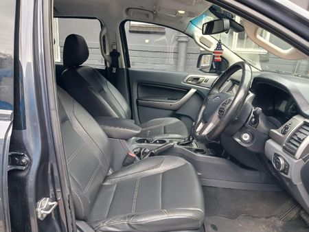 2017-Ford-Everest-22-TDCi-XLT-Auto_9