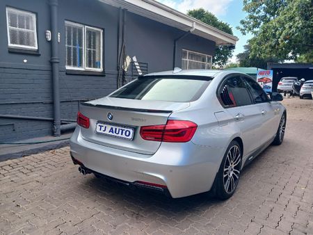 2017-BMW-3-Series-320i-Auto_7