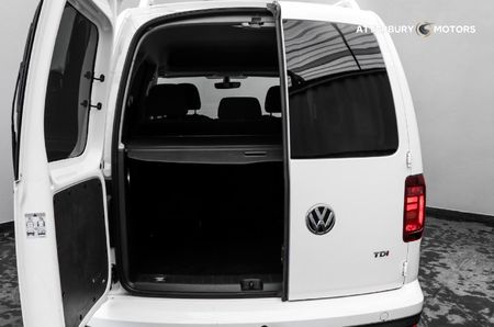 2017-Volkswagen-Caddy-Alltrack-20-TDI-Auto-103kW_18
