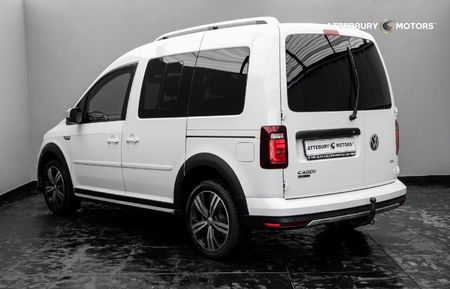 2017-Volkswagen-Caddy-Alltrack-20-TDI-Auto-103kW_4