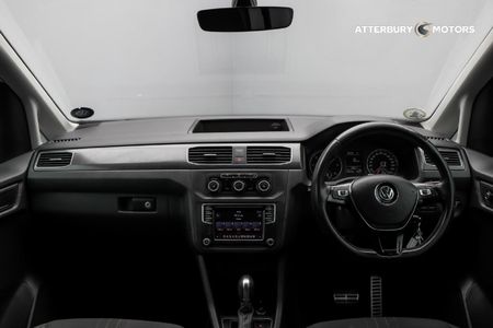 2017-Volkswagen-Caddy-Alltrack-20-TDI-Auto-103kW_6
