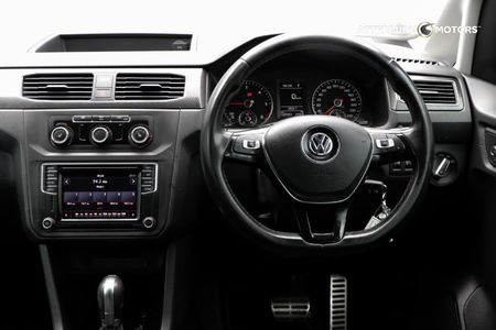 2017-Volkswagen-Caddy-Alltrack-20-TDI-Auto-103kW_7
