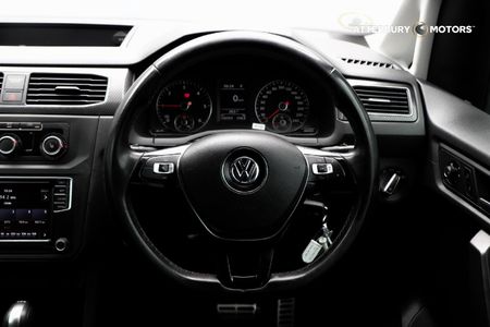 2017-Volkswagen-Caddy-Alltrack-20-TDI-Auto-103kW_8