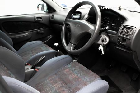 2000-Toyota-Corolla-160i-GLE_12