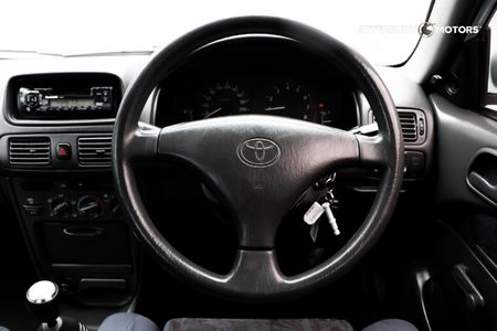2000-Toyota-Corolla-160i-GLE_8