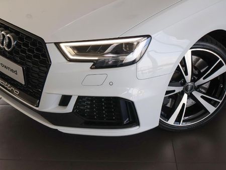 2021-Audi-RS3-Sportback-quattro_1