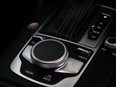 2021-Audi-RS3-Sportback-quattro_24
