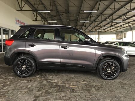 2022-Toyota-Urban-Cruiser-15-Xs-Auto_2