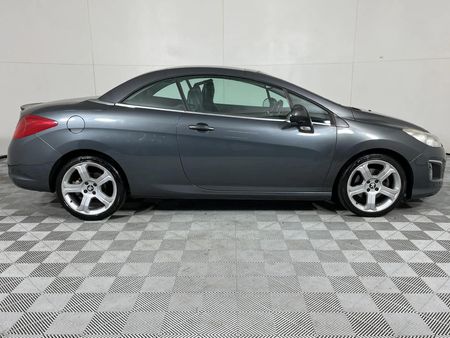 2014-Peugeot-308-CC-16-Auto_12