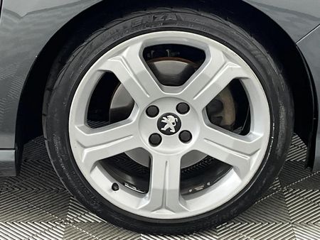 2014-Peugeot-308-CC-16-Auto_2