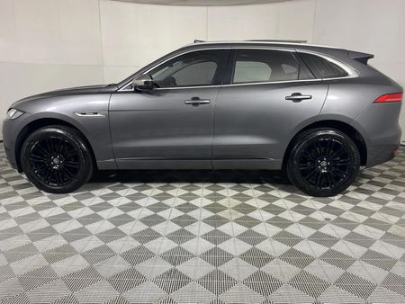 2017-Jaguar-F-Pace-20Di4-AWD-R-Sport_18
