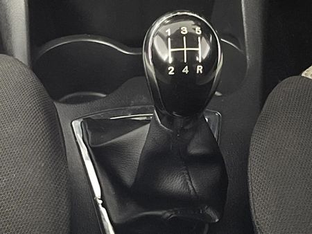 2013-Geely-LC-13-GS-5-dr_10
