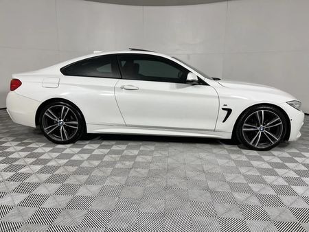 2015-BMW-4-Series-420d-Coupe-M-Sport-Auto_12