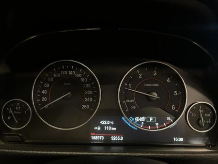 2015-BMW-4-Series-420d-Coupe-M-Sport-Auto_2