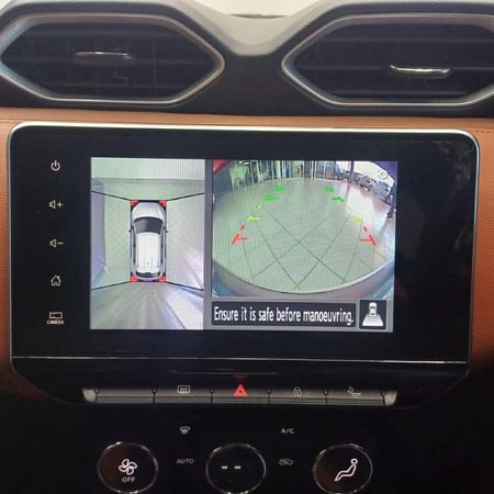 2025-Nissan-Magnite-10T-Acenta-Plus-Auto_10