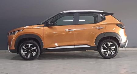 2025-Nissan-Magnite-10T-Acenta-Plus-Auto_2