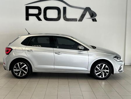 2024-Volkswagen-Polo-10-TSI-Life_2