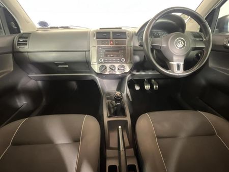 2017-Volkswagen-Polo-Vivo-GP-16-Maxx-5-dr_1