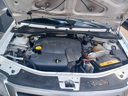 2018-Nissan-NP200-15-dCi-Safety-Pack_10