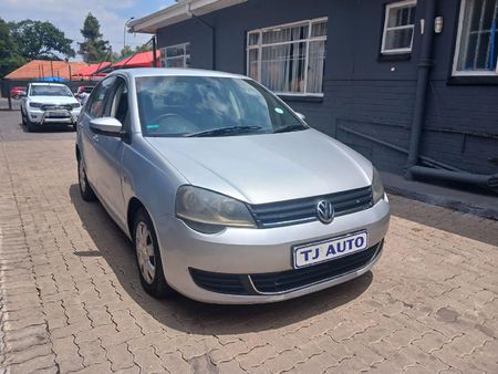 2015-Volkswagen-Polo-Vivo-14-Trendline-5-dr_2