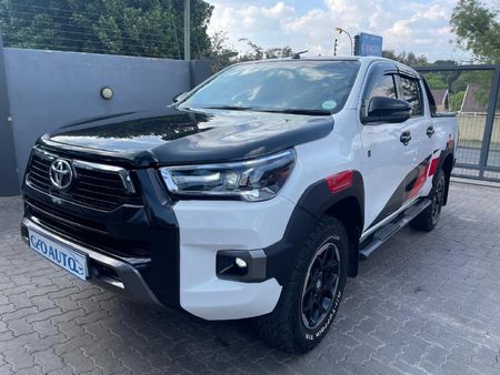 2020-Toyota-Hilux-28-GD-6-GR-S-4x4-Auto-Double-Cab_2