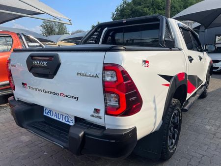 2020-Toyota-Hilux-28-GD-6-GR-S-4x4-Auto-Double-Cab_5