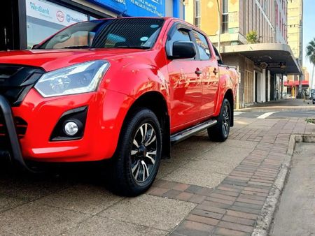 2018-Isuzu-D-Max-250-HO-X-Rider-Double-Cab_13