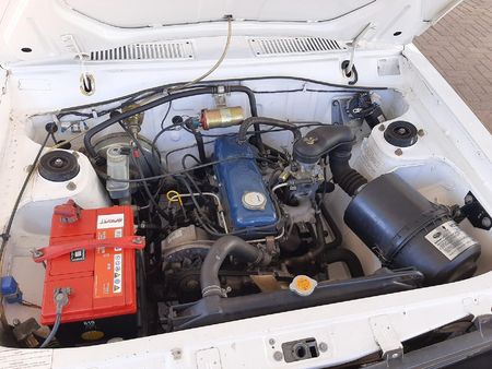 1998-Nissan-1400-Champ_7