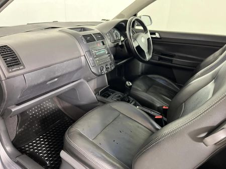 2006-Volkswagen-Polo-19-TDI-3-dr-Sportline_6