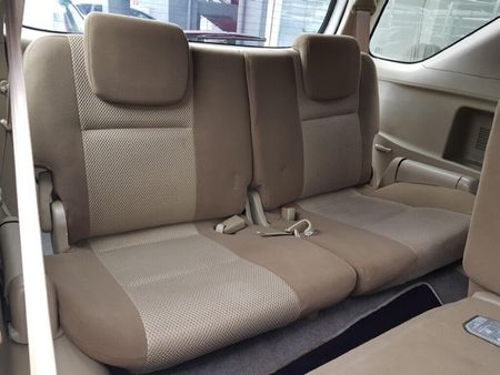 2014-Toyota-Fortuner-25-D-4D-Raised-Body_6
