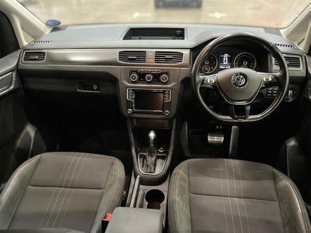 2016-Volkswagen-Caddy-Alltrack-20-TDI-Auto-103kW_9