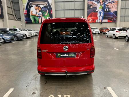 2016-Volkswagen-Caddy-Alltrack-20-TDI-Auto-103kW_3