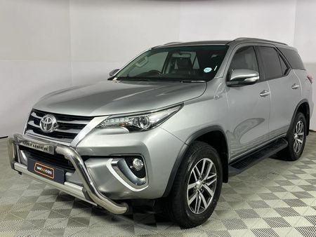 2018-Toyota-Fortuner-28-GD-6-Raised-Body_0