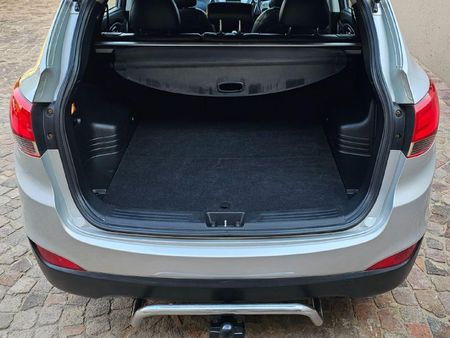 2010-Hyundai-ix35-20-GLS-Executive-Auto_9