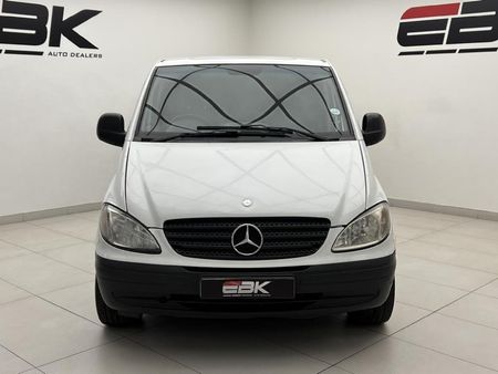 2010-Mercedes-Benz-Vito-115-CDI-Panel-Van_1