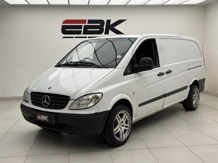 2010-Mercedes-Benz-Vito-115-CDI-Panel-Van_2
