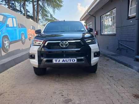 2019-Toyota-Hilux-28-GD-6-GR-S-4x4-Auto-Double-Cab_1