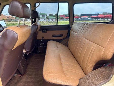 1988-Toyota-Land-Cruiser-FJ60-GLX-Station-Wagon_14