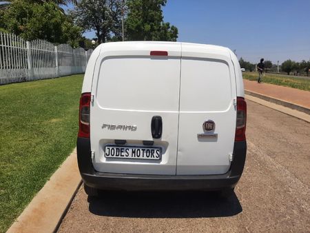 2020-Fiat-Fiorino-14-Panel-Van_9