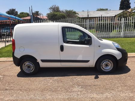 2020-Fiat-Fiorino-14-Panel-Van_1