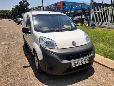 2020-Fiat-Fiorino-14-Panel-Van_5