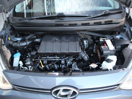 2016-Hyundai-Grand-i10-Hyundai-Grand-i10-125-Fluid_12