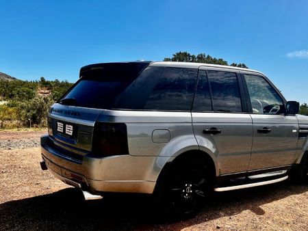 2012-Land-Rover-Range-Rover-Sport-50-V8-SC_4